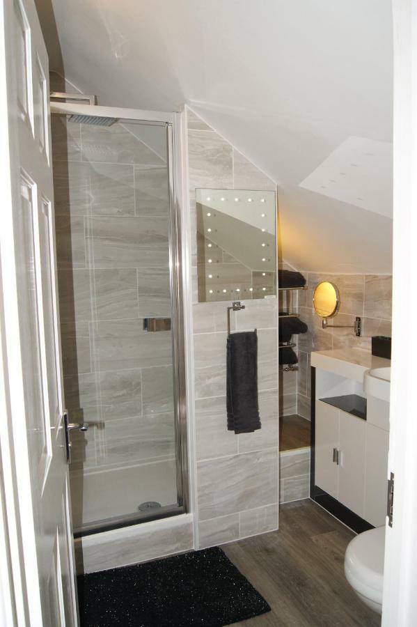 Edge Of Glastonbury And Street Town Centre, 2Bd Apt With Parking Διαμέρισμα Εξωτερικό φωτογραφία